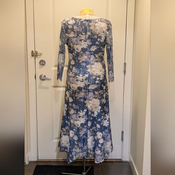 EUC Komarov XL Lace Sleeve Charmeuse and Chiffon Cocktail Dress in Casablanca - Picture 11 of 16